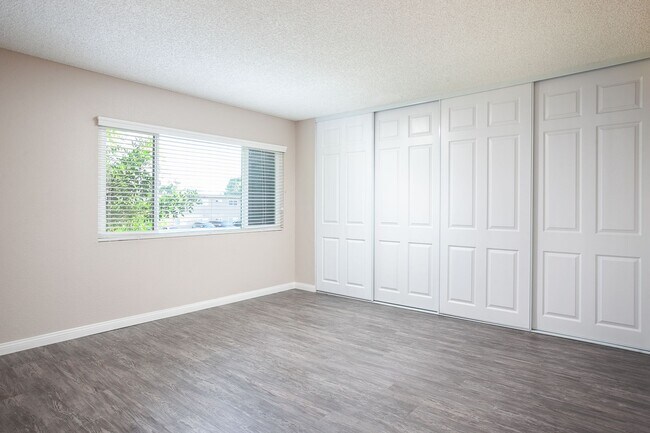 Tierra Palms Apartment Homes, Norwalk, CA 90650 - photo 2