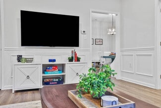 193 Scarlet Oak Dr Unit ID1337815P, Harpers Ferry, WV 25425