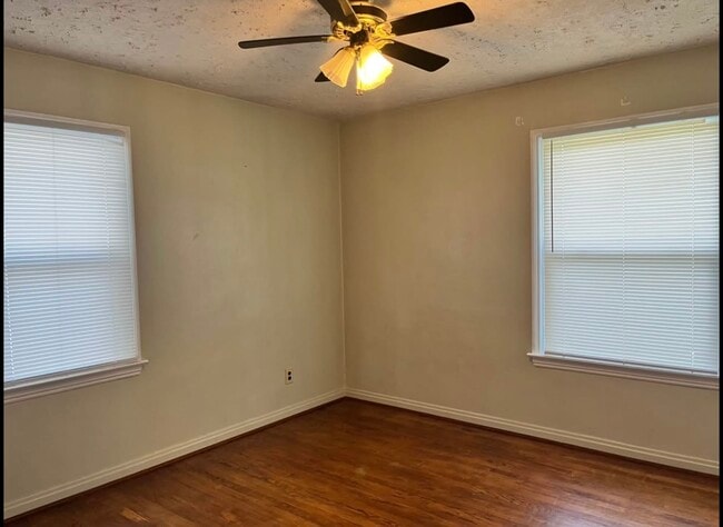 1135 Harwood Rd, Saint Louis, MO 63131 - photo 5