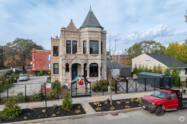 Some beautiful historic homes in Garfield Park are fixed up and shine.