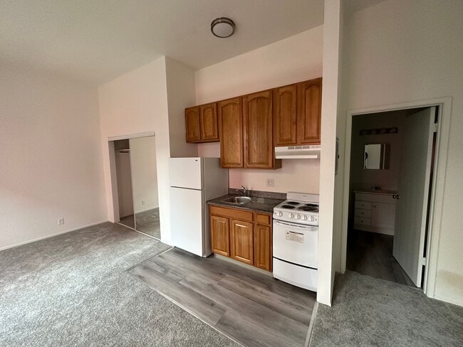 Sutter Street Apartments, San Francisco, CA 94109 - photo 6