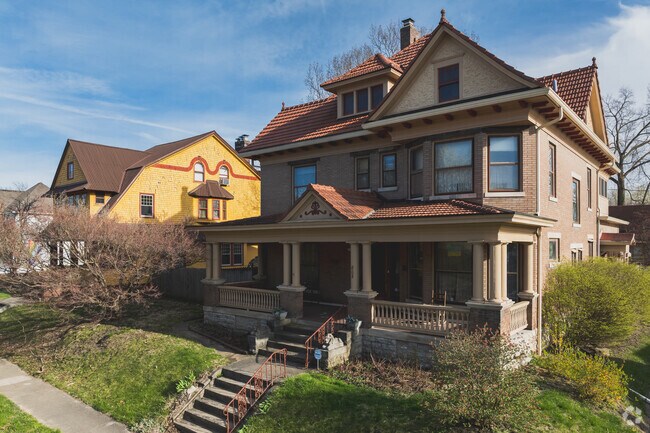 Victorian homes line the streets of Old West End.
