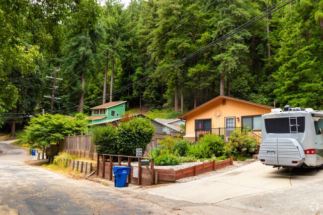 There are a variety of homes dotted on the winding roads of Lompico.