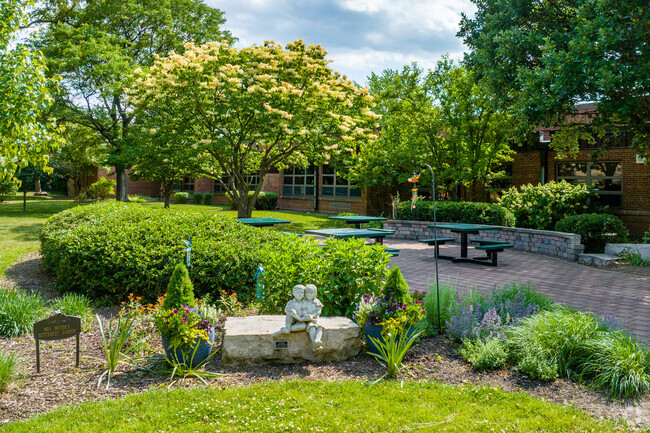 Kids at Oak Elementary School in Hinsdale can visit Mrs. Meyer's Butterfly Garden.