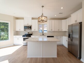 97 Main St, South Bound Brook, NJ 08880