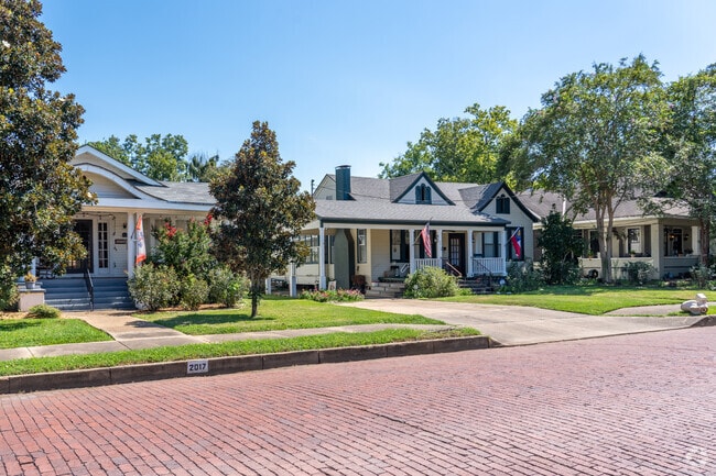 The Garden District in Alexandria is a great place to take an evening stroll.