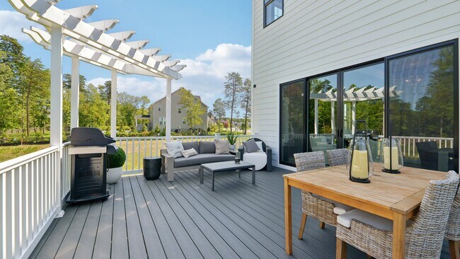 15564 Cloverland Ln unit 36203793, Haymarket, VA 20169 - photo 5