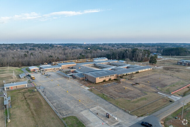 Ruston Junior High School is a place where greatness is the curriculum.