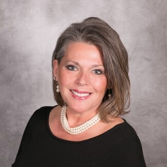 Shelly Holmquist