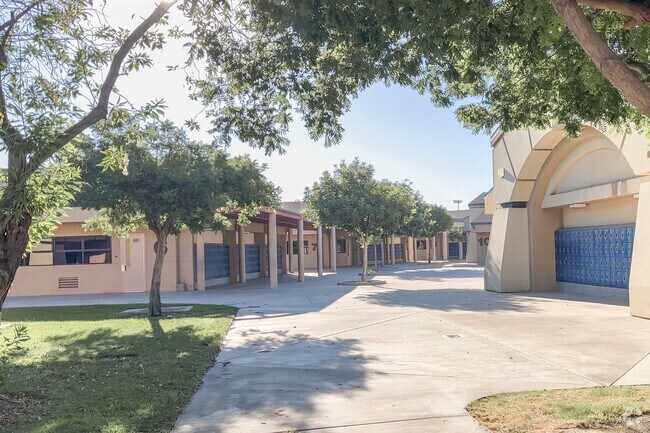 Golden Valley High School has an active welcoming campus in Bakersfield.