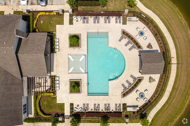 Pool Sky View