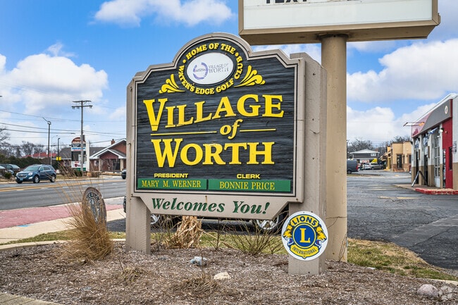 Village of Worth sign.