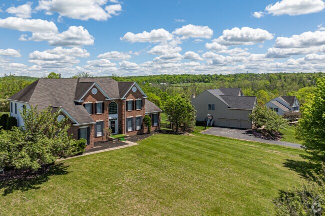 New traditional homes in West Amwell, blend classic architectural elements with modern amenities.