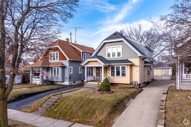 Bungalow homes are one of the more common styles in Conrad Gardens.