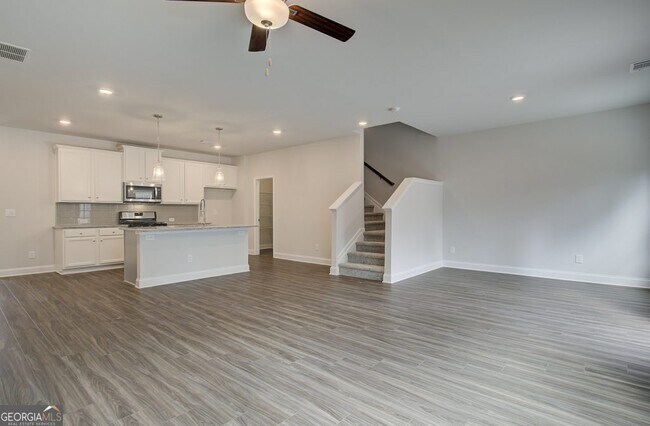 42 Avian Way, Auburn, GA 30011 - photo 6