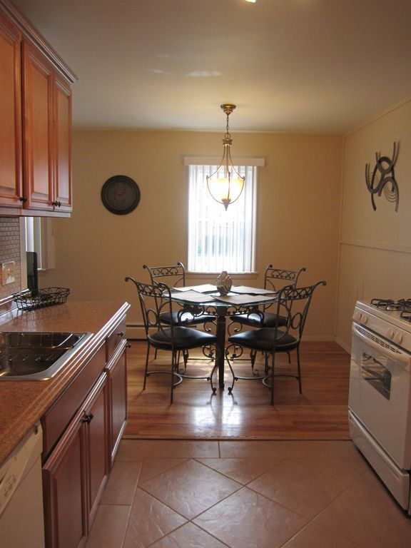 276 Regency Park Dr Unit 276 Regency, Agawam, MA 01001