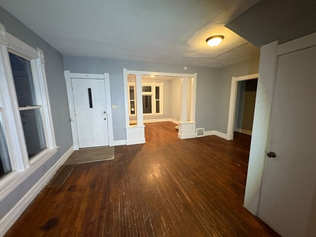 1314 Dawson St, Toledo, OH 43605 - photo 4