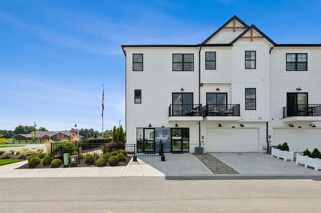 4531 Tolleston Ave, Brownsburg, IN 46112 - photo 5