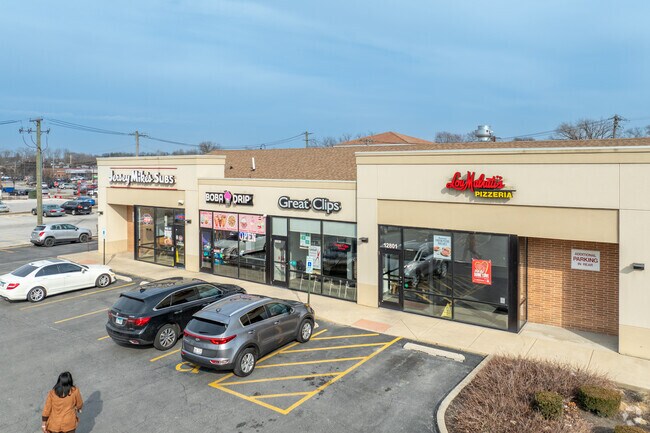 Oak Hills residents have dozens of options for fine dining.