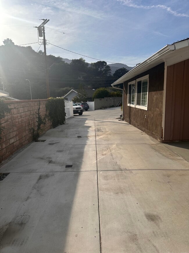 3624 La Crescenta Ave, Glendale, CA 91208 - photo 3