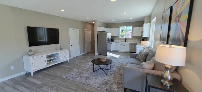 10663 Encino Ave, Los Angeles, CA 91344 - photo 3