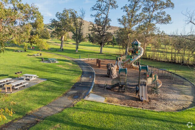 Northgate's Blue Rock Springs Park borders the beautiful golfing greens.