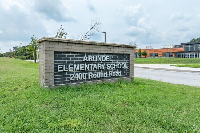 Arundel Elementary/Middle School in Baltimore is a public school with 427 students.