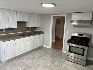 31 Englewood Ave Unit Englewood, West Hartford, CT 06110