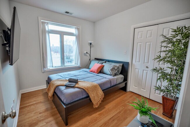 2022 W Warren Blvd unit ID1026696P, Chicago, IL 60612 - photo 7