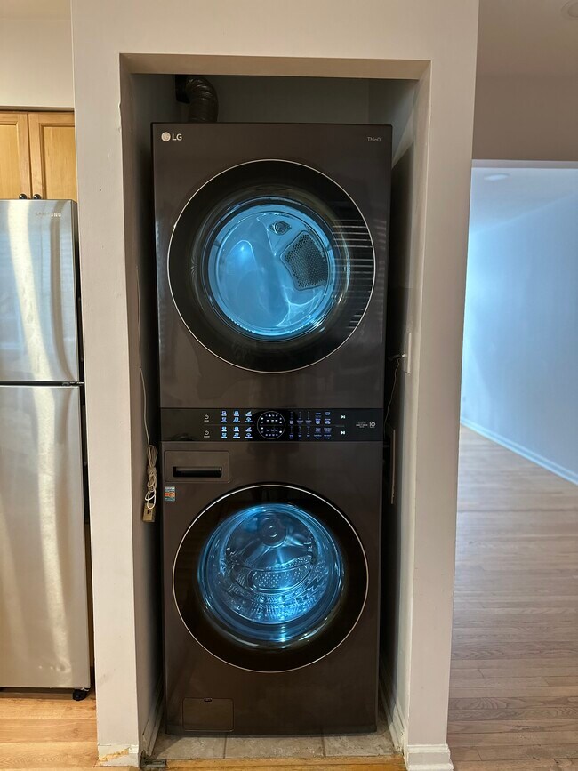 1527 W Sherwin Ave unit 1527 Sherwin, Chicago, IL 60626 - photo 4