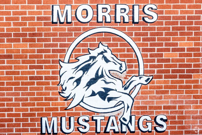 Morris Elementary of Cypress is home to the Mustangs.