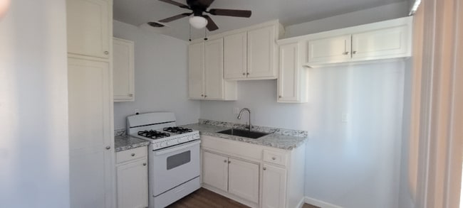 19170 Ca-18 unit 19170 US Highway uni, Apple Valley, CA 92307 - photo 3