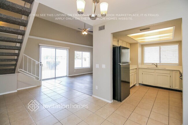 1966 N Blackstone Dr, Chandler, AZ 85224 - photo 5