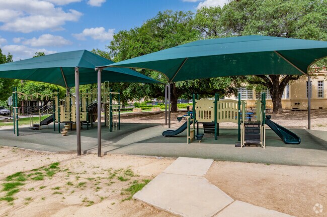 Students will enjoy out breaks at Franklin Elementary School.