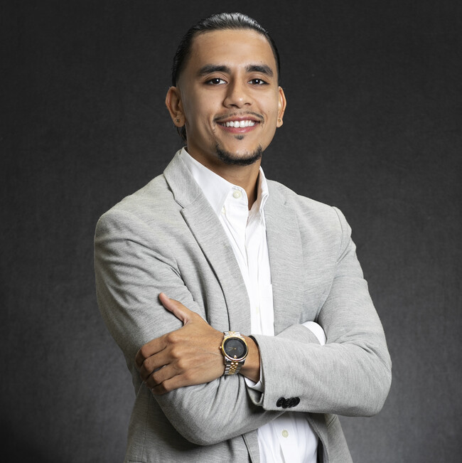 Agent Photo
