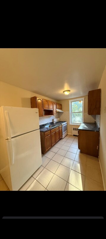 103 Chancellor Ave Unit B26, Newark, NJ 07112