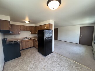 2412 Camelot Blvd Unit 201, Sheboygan, WI 53081