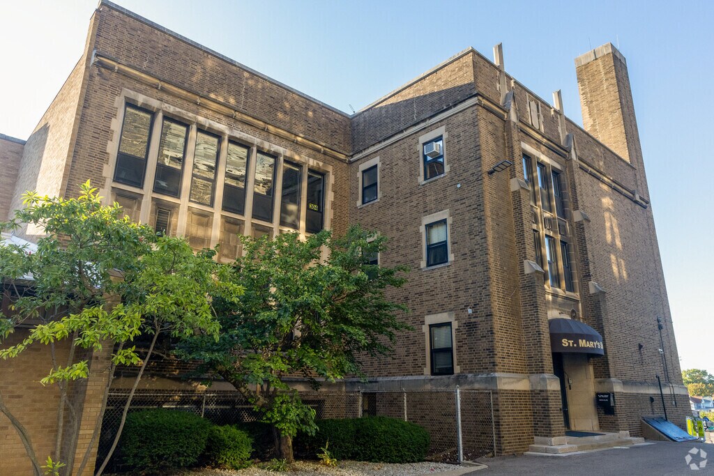 St. Mary Elementary School provides private education in the neighborhood of 
Massillon