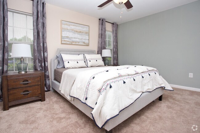 EVERGREEN COMMONS, Union City, GA 30291 - photo 6