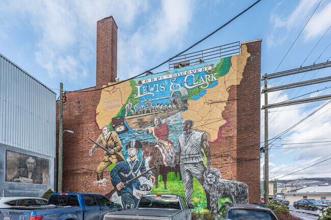 Steubenville is nicknamed the “City of Murals” and has nearly 30 murals throughout the city.