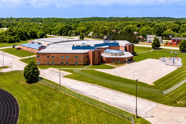 Lansing Intermediate School has a large campus in Leavenworth County.