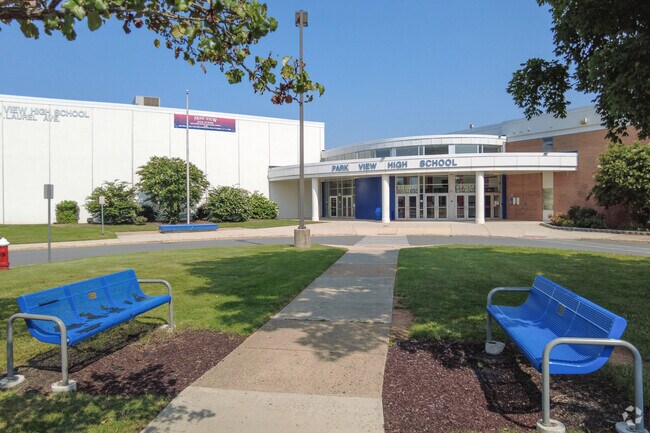 Park View High School provides a quality educational experience for students in Oak Grove.