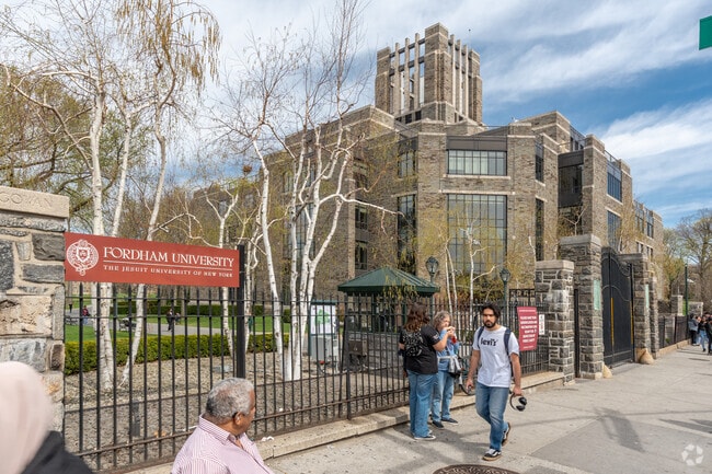 Fordham University's in Fordham Manor prepares students for success.
