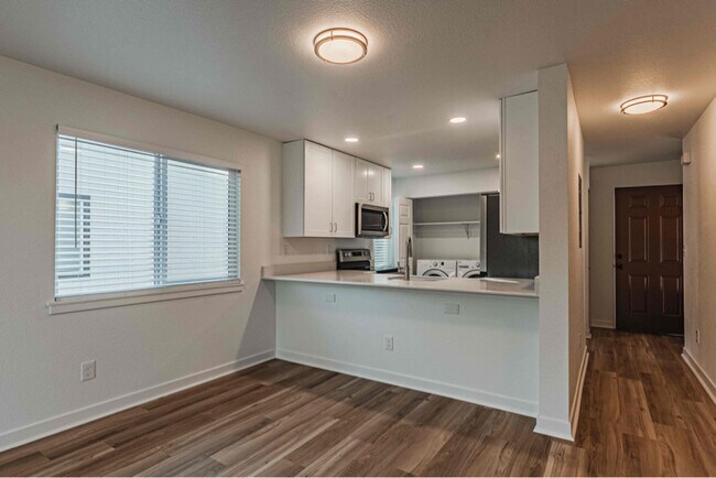 6731 Dublin Loop W unit D, Colorado Springs, CO 80918 - photo 7