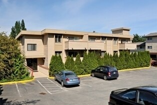425-427 Bellevue Way SE, Bellevue, WA 98004