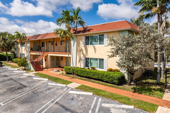 2861 S. SEACREST BLVD APT 3C BOYNTON BEACH, FL 33435, Boynton Beach, FL 33435 - photo 3