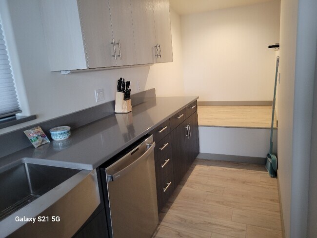 2702 Old Dufur Rd, the Dalles, OR 97058 - photo 4