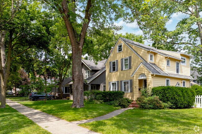 Traditional craftsman a colonial homes are the most common home types in Lower Burns Park.
