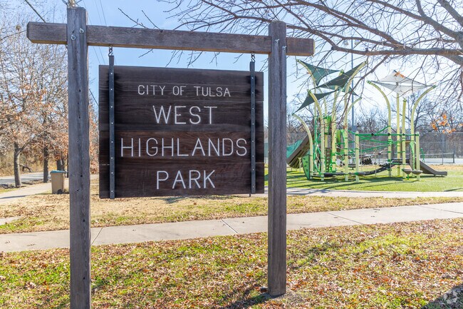 West Highlands Park near Oakhurst has modern play equipment, tennis courts and much more.