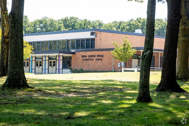 Edna Louise Spear Elementary serves as a high ranking primary school in Port Jefferson.